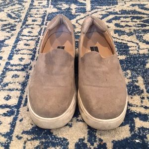Grey Steve Madden slip ons size 7